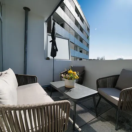 - Haus L, App 0l0401 شقة *