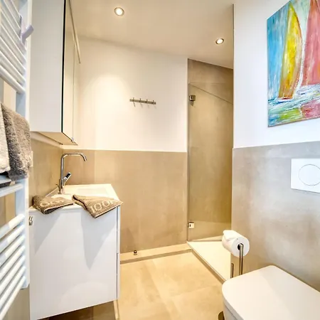 - Haus L, App 0l0401 شقة